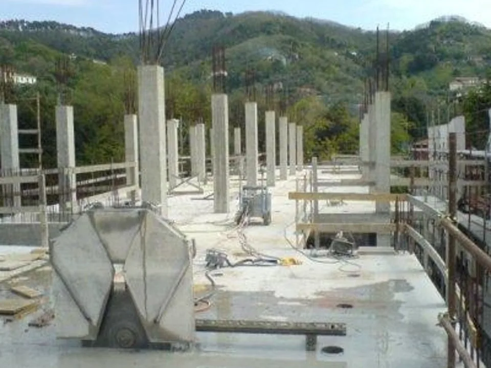 Taglio a Disco Diamantato — EDILSERVICE Taglio a Disco Diamantato — cantiere EDILSERVICE n. 4, Taglio Cemento Armato nel Nord e Centro Italia